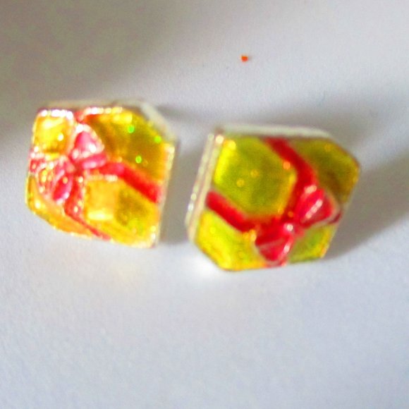 Christmas Vintage Costume Jewelry Lot Earrings Pins - Picture 9 of 10